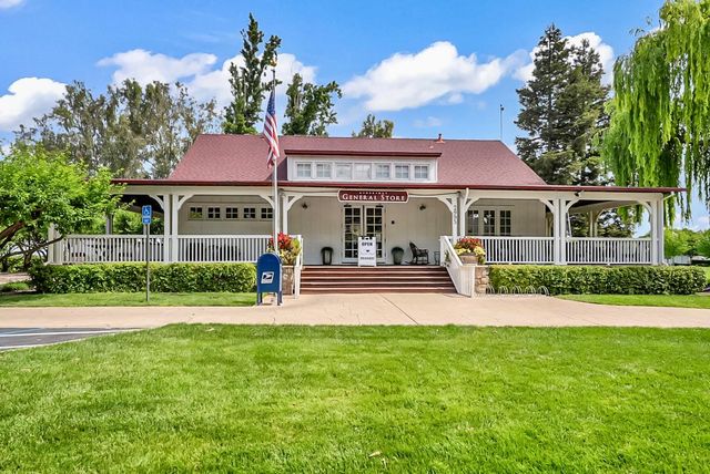 633 Castle Haven Dr, Tracy, CA 95377