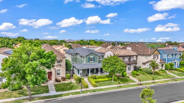 633 Castle Haven Dr, Tracy, CA 95377