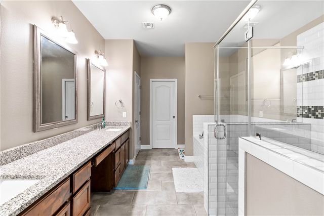 1815 Monterey Bay Dr, Portland, TX 78374