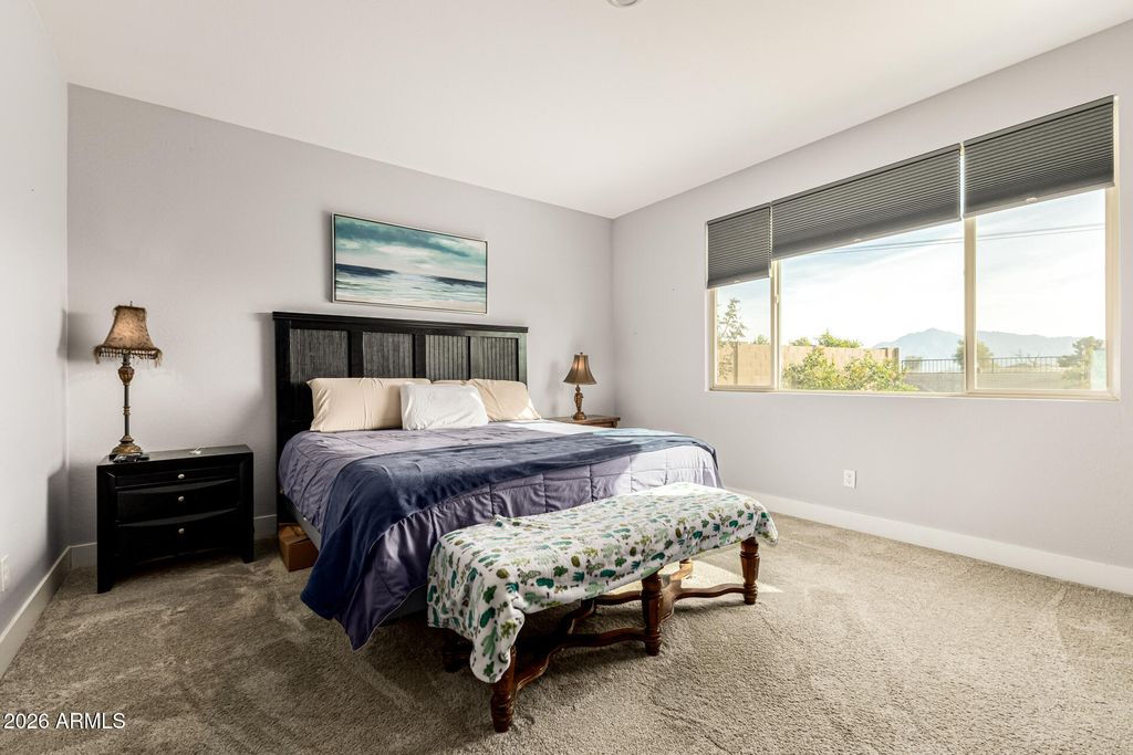 Image 17 of property listing at 11015 W MOBILE Lane, Tolleson, AZ 85353