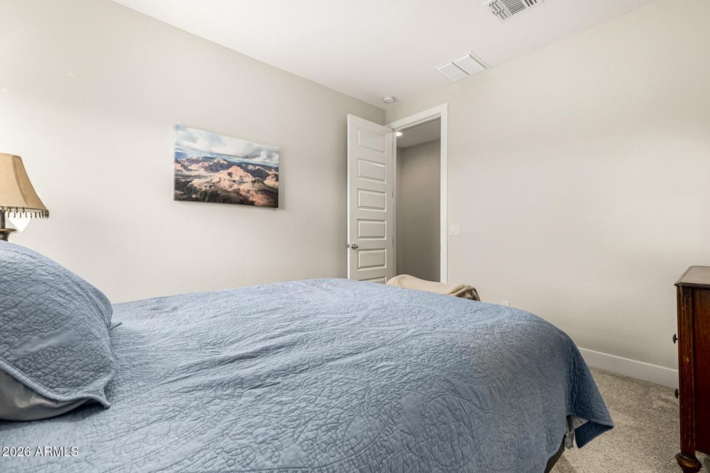 Image 23 of property listing at 11015 W MOBILE Lane, Tolleson, AZ 85353