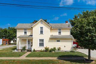404 Garfield Avenue, Lancaster, OH 43130