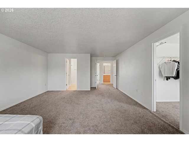 4007 Ne 165TH Pl, Vancouver, WA 98682