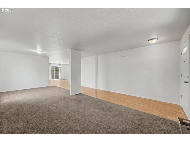 4007 Ne 165TH Pl, Vancouver, WA 98682
