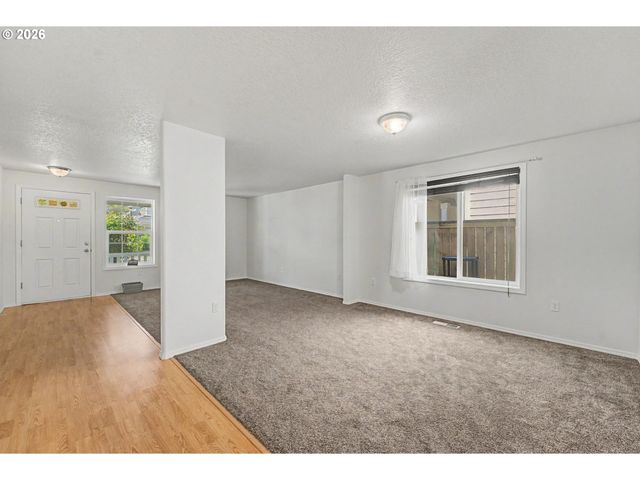 4007 Ne 165TH Pl, Vancouver, WA 98682