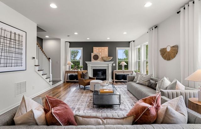 7 Germain Way 14, Norton, MA 02766