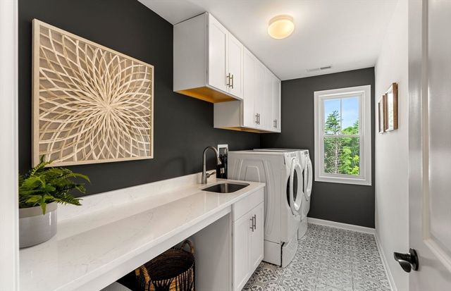 7 Germain Way 14, Norton, MA 02766