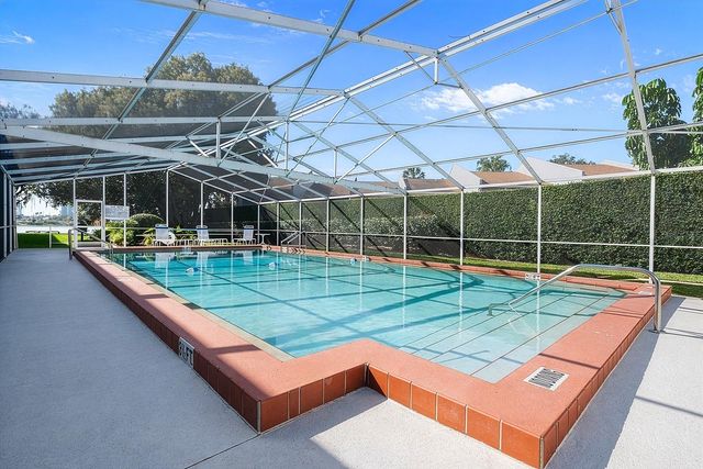 320 LAKEVIEW STREET 221, Orlando, FL 32804