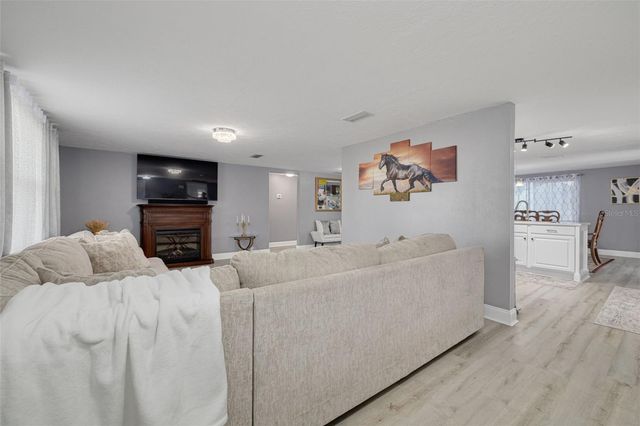 4232 CANANDAIGUA COURT, New Port Richey, FL 34653