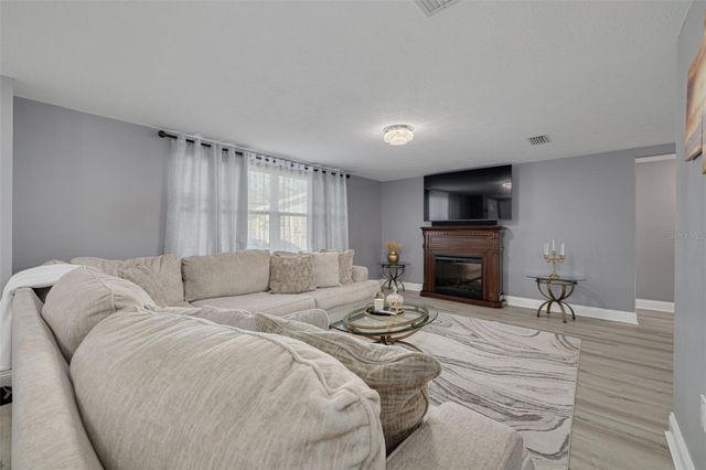 4232 CANANDAIGUA COURT, New Port Richey, FL 34653