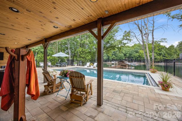 20334 Bethelwood Lane, Cornelius, NC 28031
