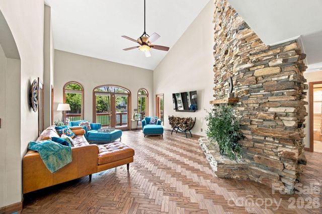20334 Bethelwood Lane, Cornelius, NC 28031