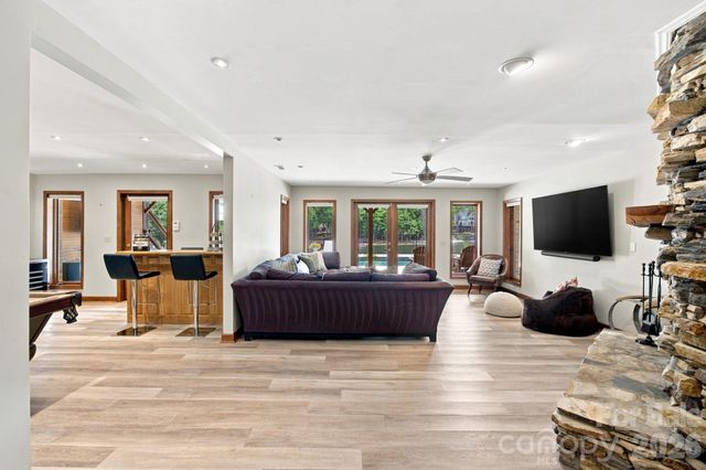 20334 Bethelwood Lane, Cornelius, NC 28031