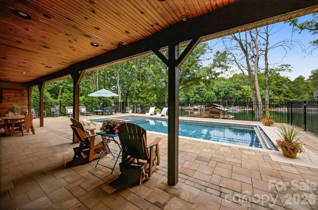 20334 Bethelwood Lane, Cornelius, NC 28031
