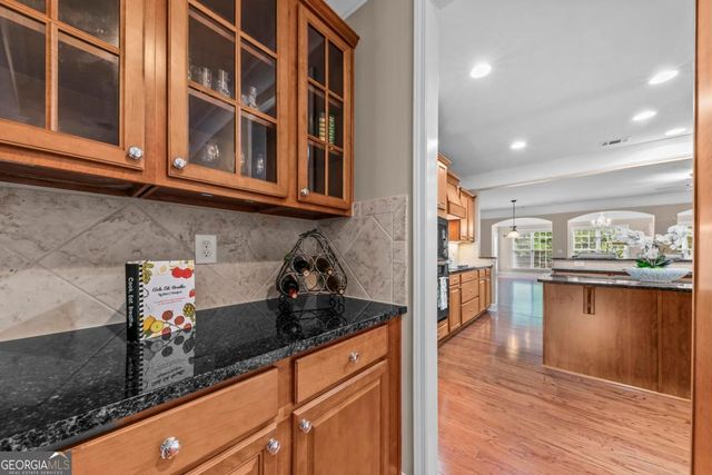 1000 Deep Water Way, Greensboro, GA 30642