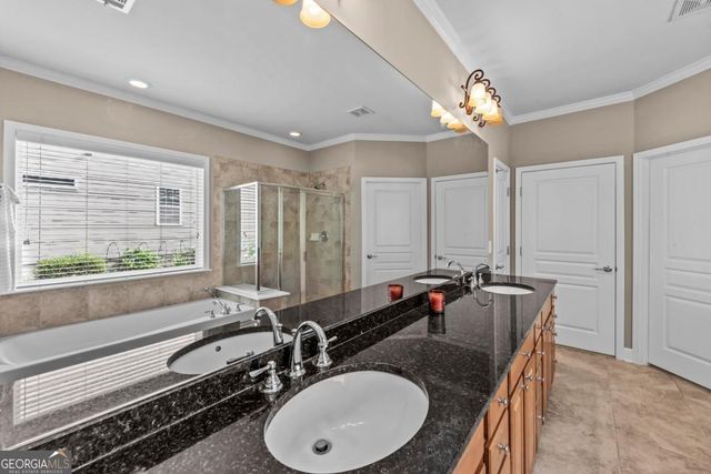 1000 Deep Water Way, Greensboro, GA 30642