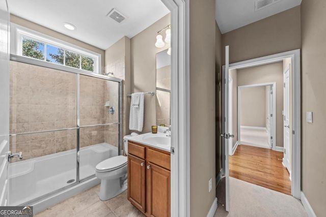 1000 Deep Water Way, Greensboro, GA 30642