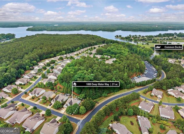 1000 Deep Water Way, Greensboro, GA 30642