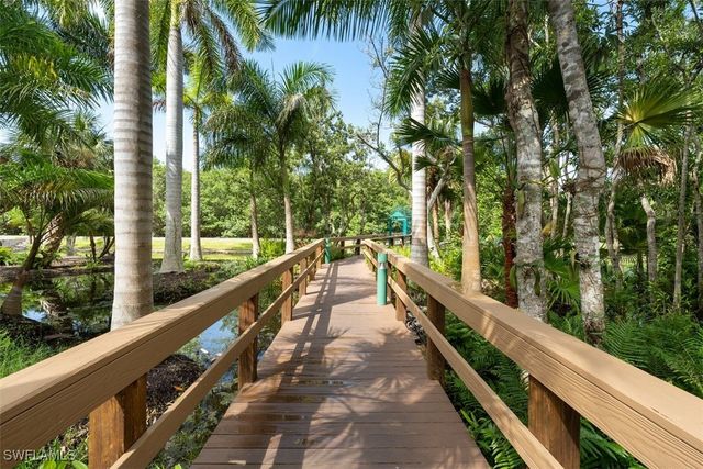 7515 Pelican Bay BLVD 19C, Naples, FL 34108
