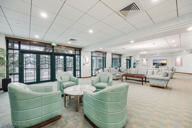 7515 Pelican Bay BLVD 19C, Naples, FL 34108