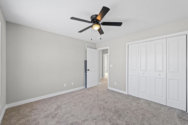 302 Sutton Drive, Savoy, IL 61874