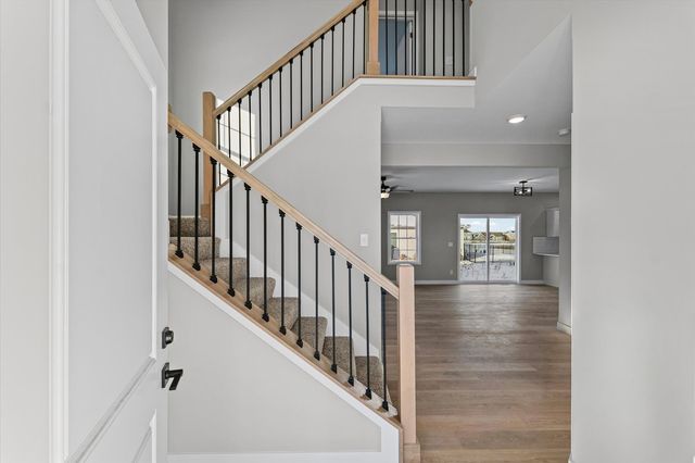 302 Sutton Drive, Savoy, IL 61874