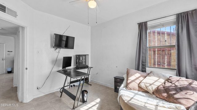 3926 Nashville Avenue, El Paso, TX 79930