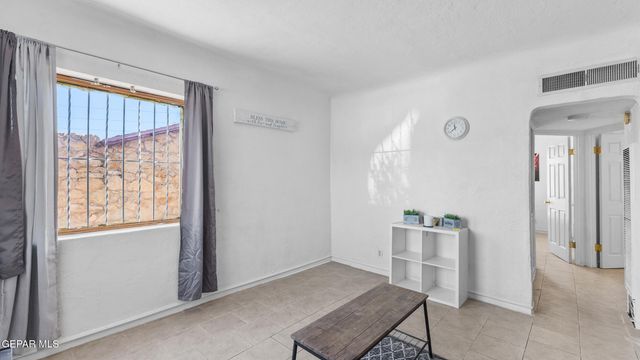 3926 Nashville Avenue, El Paso, TX 79930