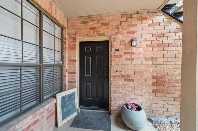 2255 Braeswood Park Drive 105, Houston, TX 77030