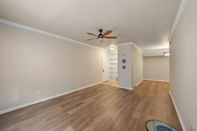 2255 Braeswood Park Drive 105, Houston, TX 77030