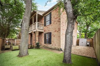 2255 Braeswood Park Drive 105, Houston, TX 77030