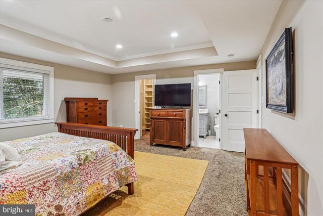 7809 ARCHBOLD TER, Cabin John, MD 20818