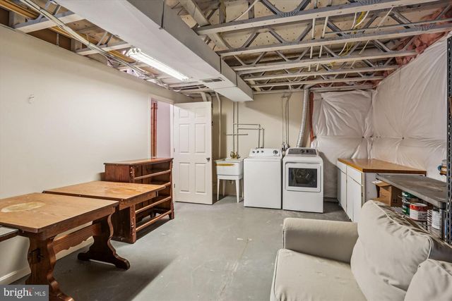 7809 ARCHBOLD TER, Cabin John, MD 20818