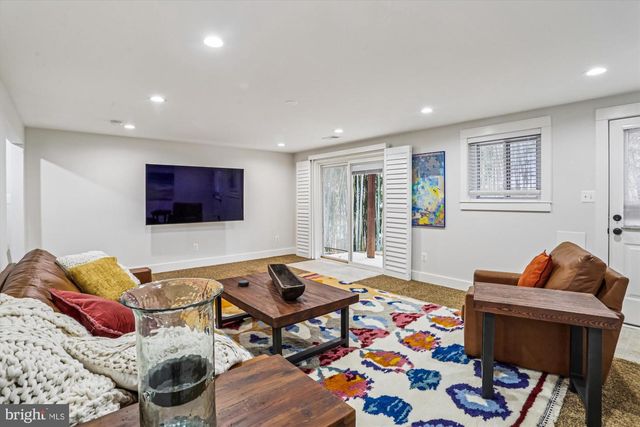 7809 ARCHBOLD TER, Cabin John, MD 20818