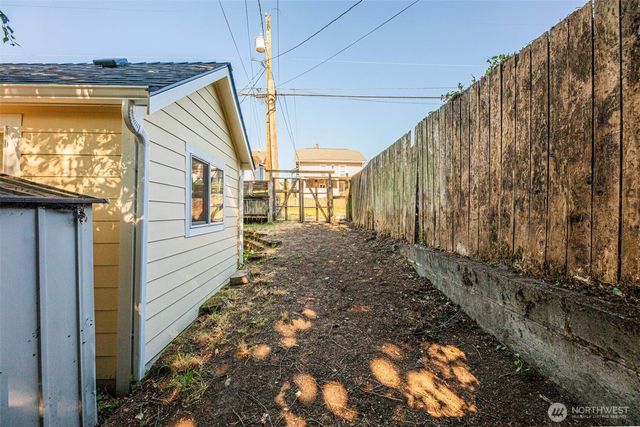 1710 36th Street, Everett, WA 98201