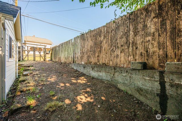 1710 36th Street, Everett, WA 98201