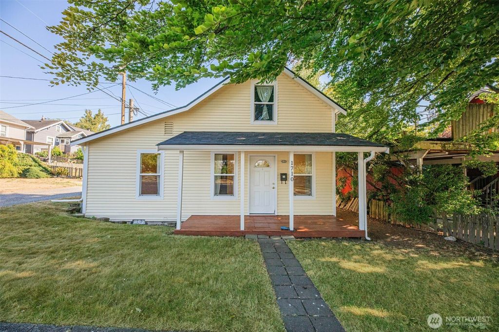 1710 36th Street, Everett, WA 98201