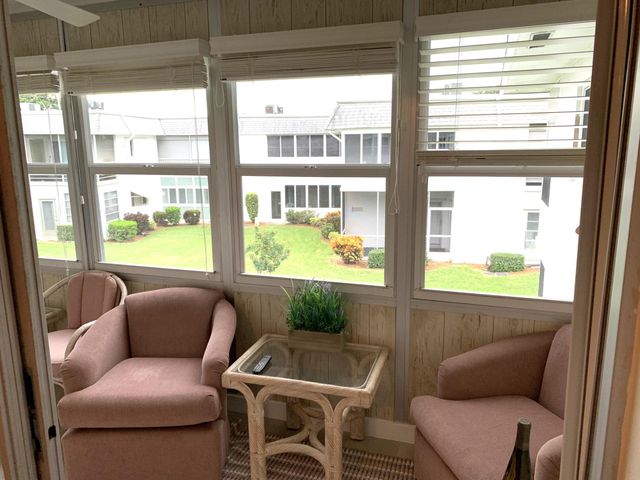 2880 Lake Osborne Drive 205, Lake Worth Beach, FL 33461