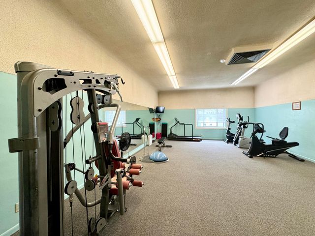 2880 Lake Osborne Drive 205, Lake Worth Beach, FL 33461