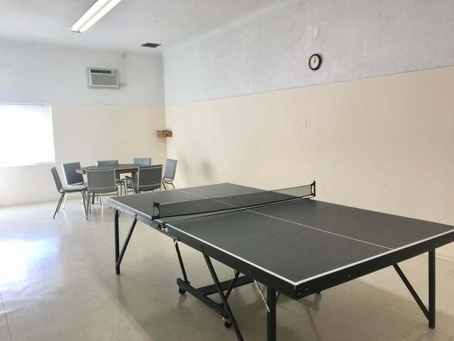 2880 Lake Osborne Drive 205, Lake Worth Beach, FL 33461