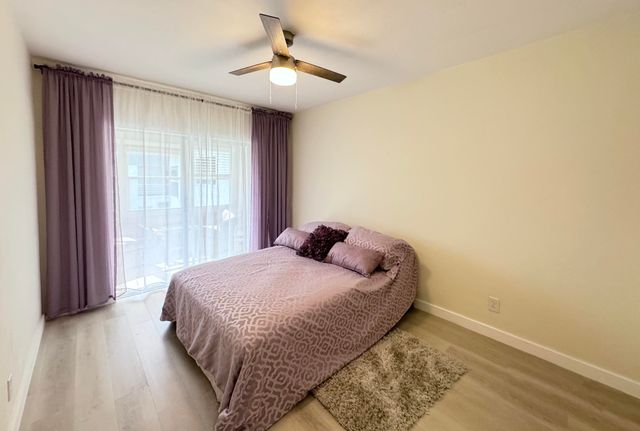 2880 Lake Osborne Drive 205, Lake Worth Beach, FL 33461