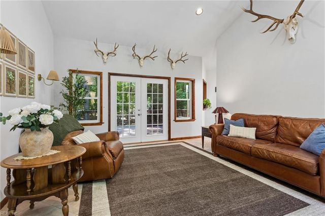 12465 Titus Cove LNDG, Carrollton, VA 23314