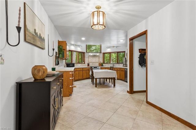 12465 Titus Cove LNDG, Carrollton, VA 23314