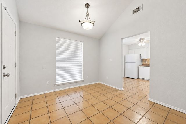 513 Thomas Trail, Seagoville, TX 75159