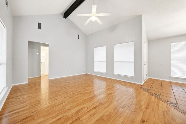 513 Thomas Trail, Seagoville, TX 75159