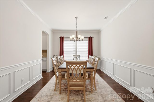 1874 Larkspur Way, Tega Cay, SC 29708