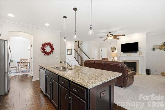 1874 Larkspur Way, Tega Cay, SC 29708