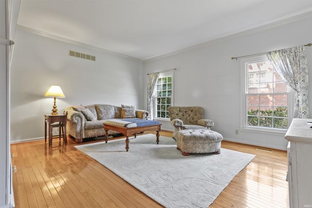 3411 Pine Ridge Drive, Newburgh, IN 47630