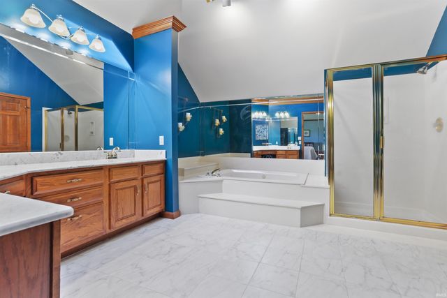 3411 Pine Ridge Drive, Newburgh, IN 47630