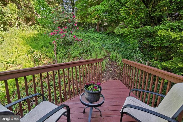 626 LAKESIDE AVE, Havertown, PA 19083